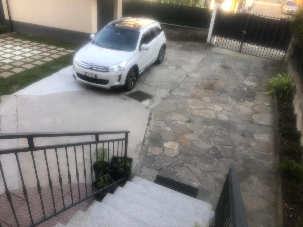 "La Bella Della Cappuccina" Casa Con Parcheggio Interno Gratuito Apartment Domodossola Exterior photo